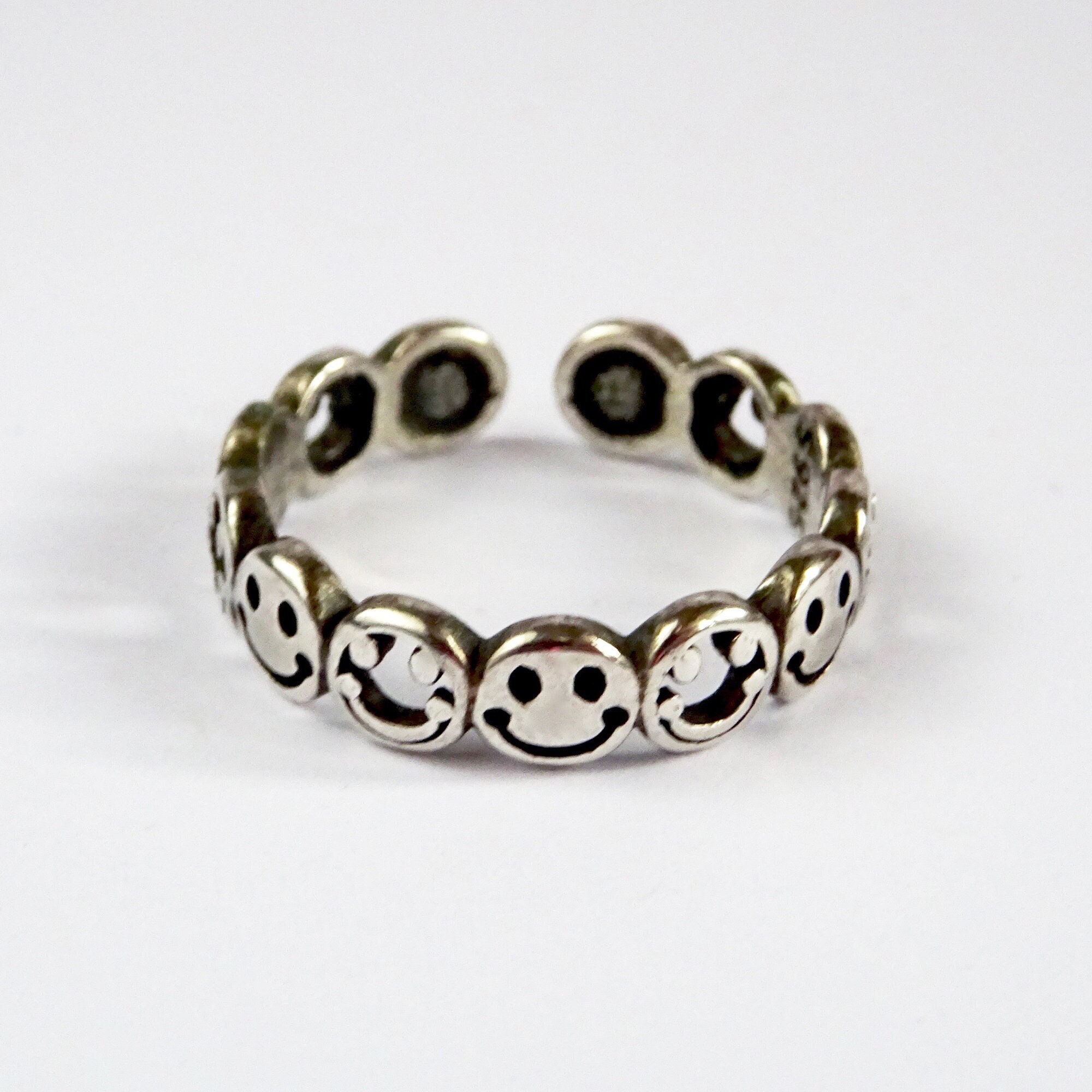 Vintage 925 Silver Ring with Smiley Faces, Sterling Silver Band, UK Size M, Happy Face Ring, Happy Emoji Vintage 925 Silver Ring with Smiley Faces, Sterling Silver Band, UK Size M, Happy Face Ring, Happy Emoji