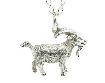 Vintage 1970s Silver Aries Ram Charm Necklace