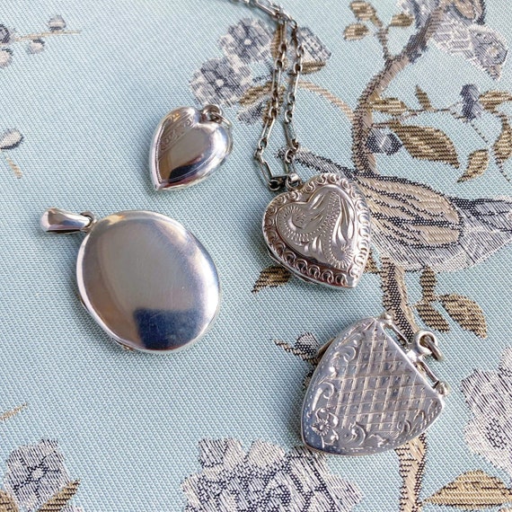 Vintage 1970s Silver Puffed Heart Necklace - image 3