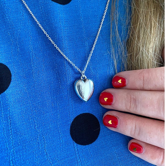 Vintage 1970s Silver Puffed Heart Necklace - image 2