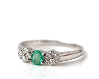 Vintage Emerald Diamond 18ct White Gold ring