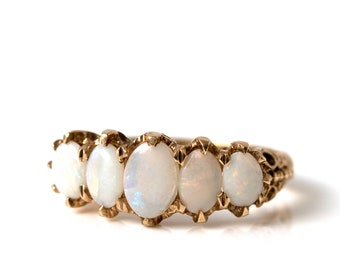 Vintage 1970s Five Opal 9ct Gold Ring