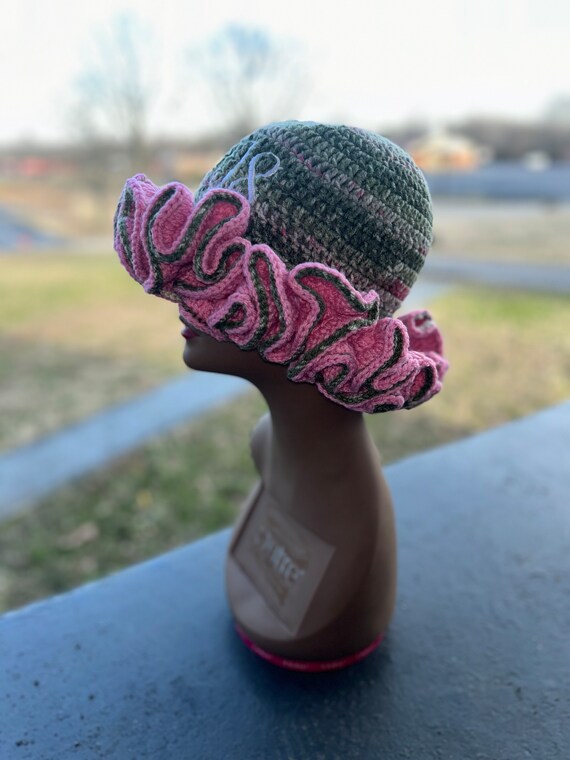 1908 Crochet Ruffle Hat - Etsy