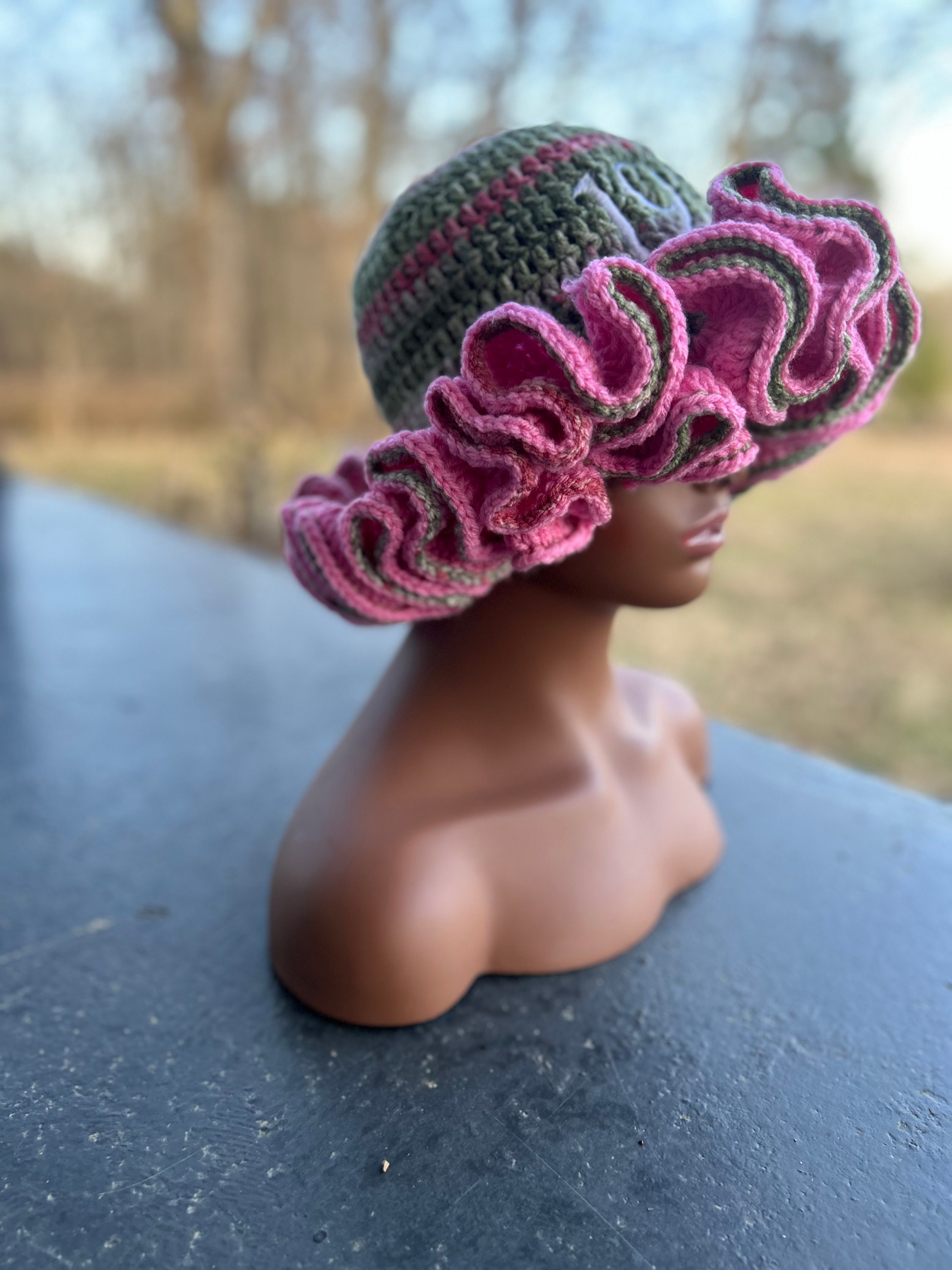 1908 Crochet Ruffle Hat - Etsy
