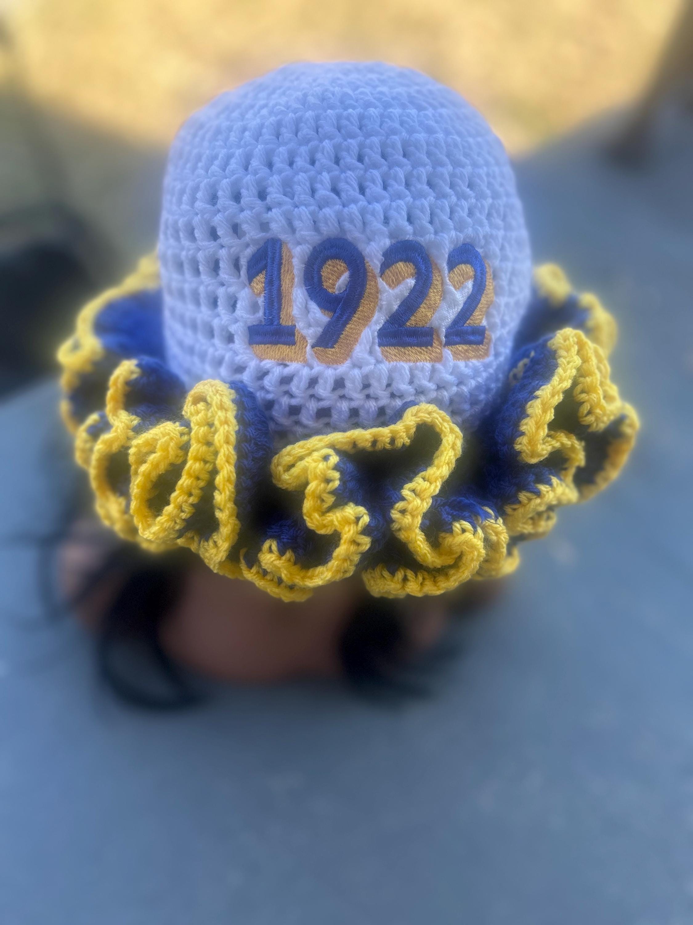 1922 Crochet Ruffle Hat - Etsy