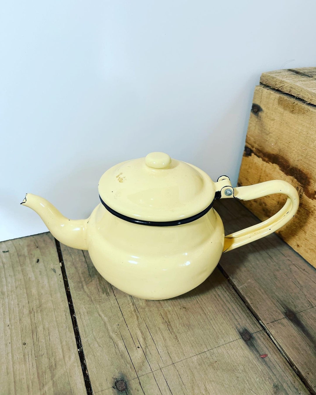 Rare Vintage Enamelware Teapot Light Yellow Tea Lovers Etsy