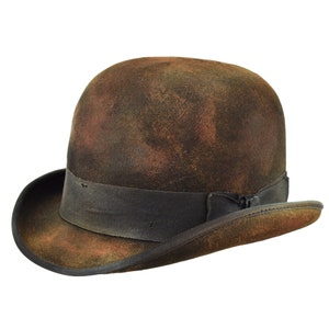 Western gunman Butler Dusty bowler hat Open Range