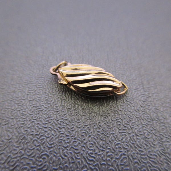 14K Gold Filled Brushed Fish Hook Clasp 1pc