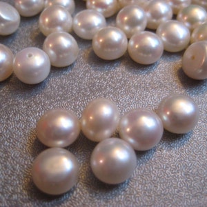 White Half Drilled Freshwater Button Pearl Beads 7-8mm 6pcs
