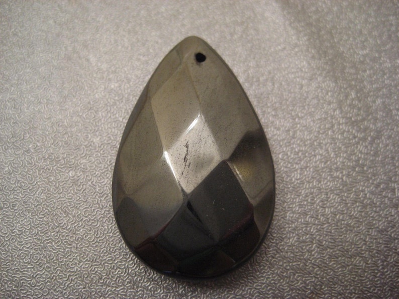 Hematite Faceted Teardrop Pendant Bead 1pc