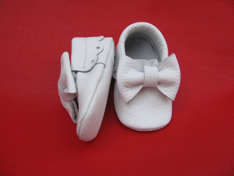 White Bow Baby Moccasins.Soft sole baby shoes.Infant Etsy
