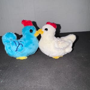 Chicken Keychain - Sewing Pattern & Embroidery Files - Stardew Valley Inspired