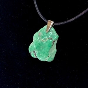 Top Gem Grade  Green Carico Lake Turquoise nugget necklace, all natural, very high grade, old stock  hand polished, on black leather cord