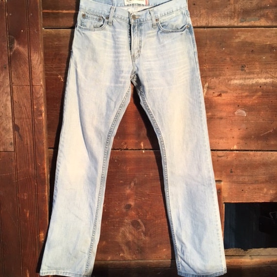 levis 514 light blue