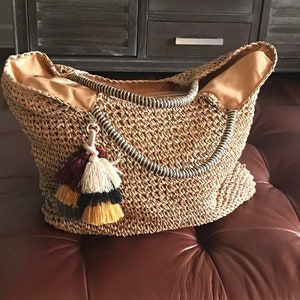 BOHO STRAW TOTE, Trendy Shoulder Straps, Double Removable Tassel, Fully Lined, Zipper Closure, Inner Pocket, image 7