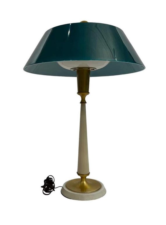 Unique and striking teal art deco table lamp