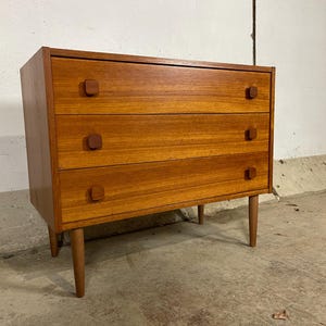 Mid Century Teak dresser with 3 drawers