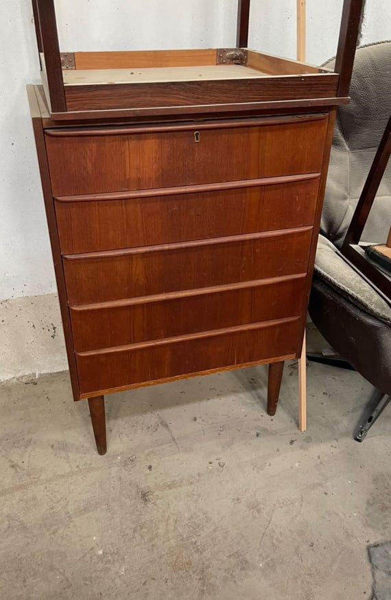 Mid-Century danish dresser