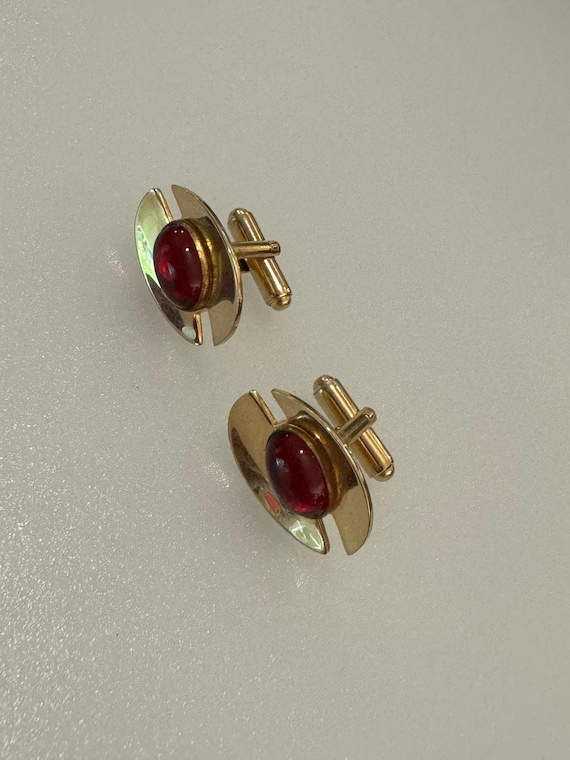 Stylish and distinctive mid-century cufflinks