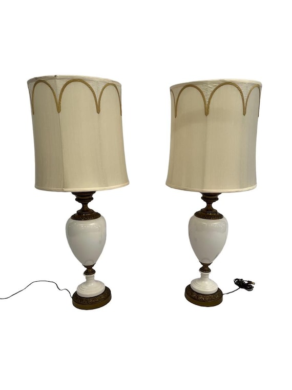 Pair of mid-century / 1960s porcelain table lamps