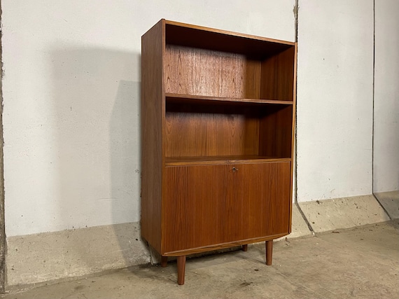 Mid century Teak Bookcase with bottom cabinet