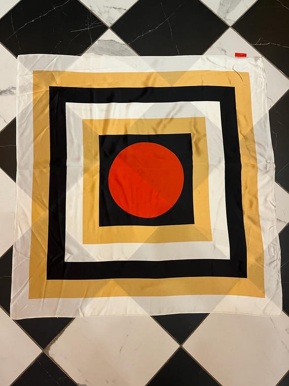 Handmade 100% silk mulberry designed by "Myra Jackson" 35" x 35" inches