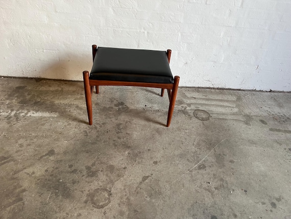 Mid-Century danish teak ottoman with leather 1960
