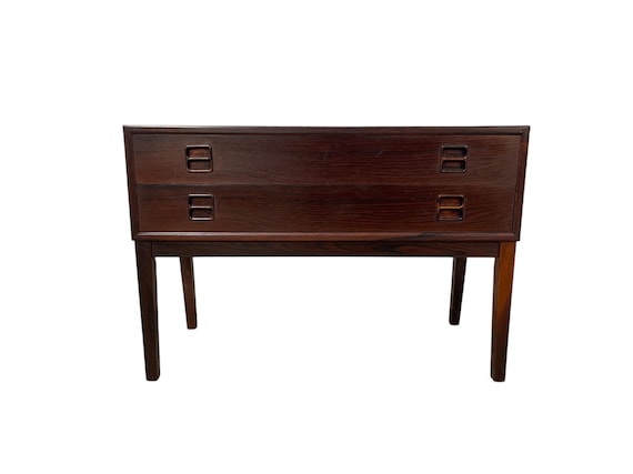 Mid Century Rosewood dresser with (2 )drawers