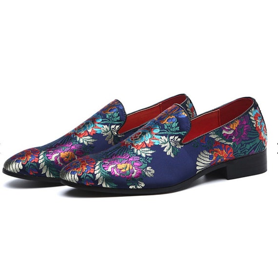 Handmade Luxury Men's Embroidered Silk Flower Loafers Slip-ons.