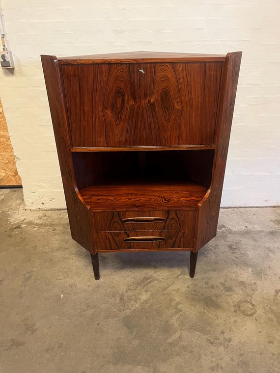 Mid Century Rosewood corner cabinet