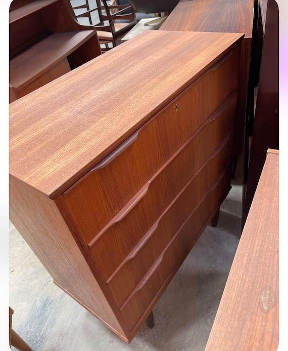 Mid-Century danish dresser