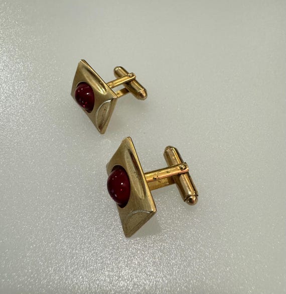 Stylish and distinctive mid-century cufflinks