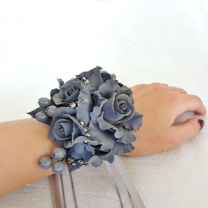 Handmade Black Flower Bracelet - Polymer Clay Floral Jewelry