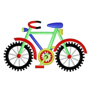 以下が含まれることがあります： 赤、緑、青、黄色のアクセントが付いたカラフルなおもちゃの自転車。自転車は、白いスポークが付いた黒い車輪と、黒いハンドルバーを持っています。