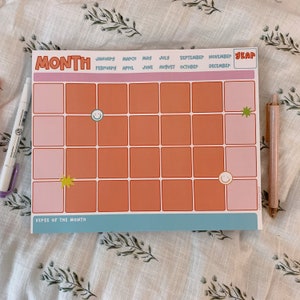 Pink Month Calendar Planner, Pink Desk Planner, Happy Month Planner, Smiley Face Month Calendar