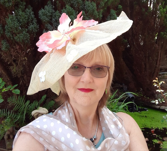 Beige Cream Peach Fascinator Hat Mint 