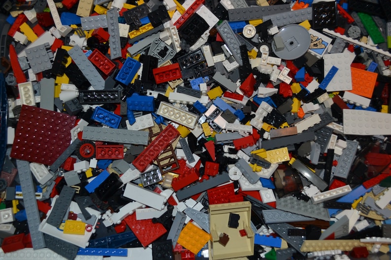 random lego pieces
