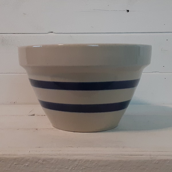 Vintage R. R. P. Co Two Blue Bands 8" Bowl RRP Co Mixing Bowl Robinson Ransbottom Roseville Ohio Made in USA Pottery Farmhouse Kitchen Decor