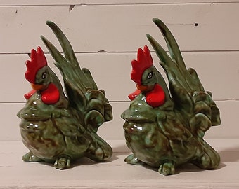 Vintage Set of Two Pair of Green Brown Drip Glaze Ceramic Roosters Chickens Figurine Statue Farmhouse Kitchen Barnyard Animal Decor Art