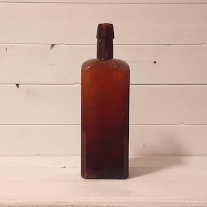 Antique 10&quot; Tall SB&G Co Streator Bottle and Glass Company Square Amber Brown Beer Liquor Bitters Bottle Man Cave Decor Vase Glass Illinois