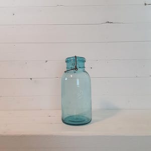 Vintage Half Gallon 1908 Aqua Teal Blue Glass Ball Ideal Canning Fruit Pint Quart Jar Wire Bale Lid Farmhouse Farm Kitchen Decor Storage
