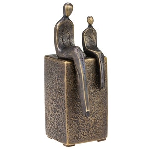 Urna de cremación con escultura artística premium para bebés y niños, urna de recuerdo hecha a mano de latón macizo. Urna artística hecha a mano. Hacia ti.