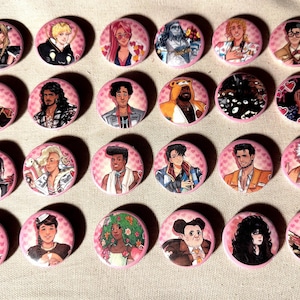 More! Button Pins inspired by Date Everything! Homemade! 32mm