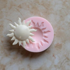 SUN Silicone Mold, Silicone Mold, Jewelry, Resin, clay, Pendant, Necklace, hung on a chain, Charms, brooch, bracelets, symbol, design, G363