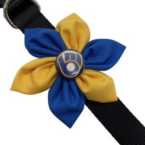 Milwaukee Brewers Wisconsin Baseball Dog Collar Flower