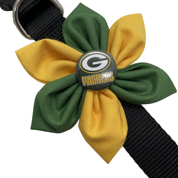 Green Bay Packers Wisconsin Football Dog Collar Flower