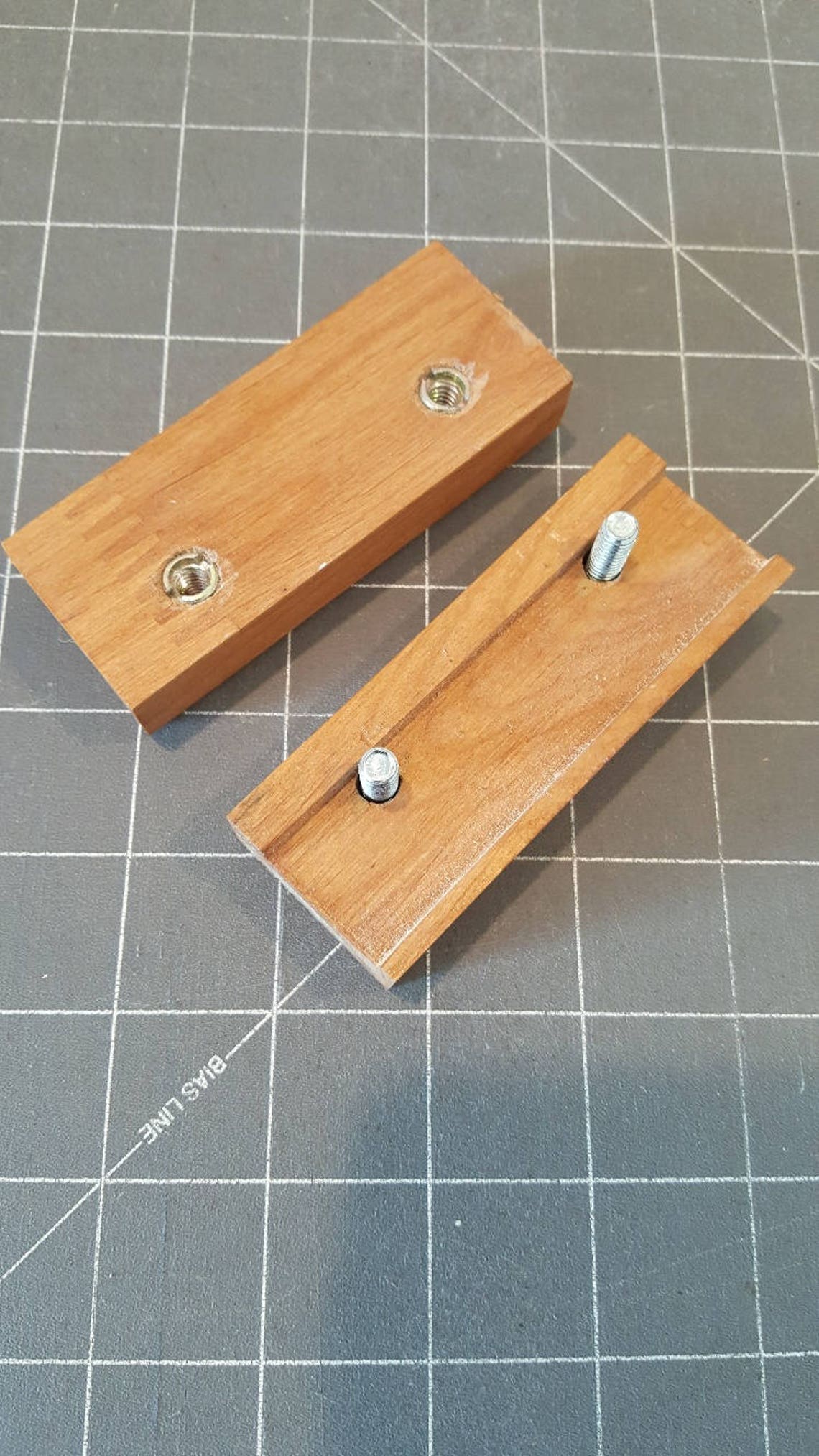 2 Quilt Hangers Wall Hanging Hanger Wooden Wall Hanger Etsy