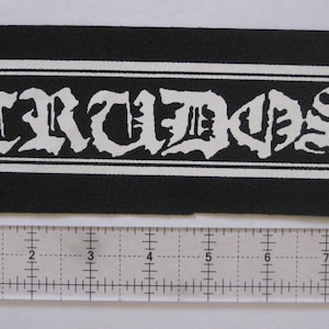 Los Crudos Patch - DIY Political Anarcho Crust Punk Disclose Infest Nausea Charles Bronson Fleas and Lice Flux of Pink Indians Discharge