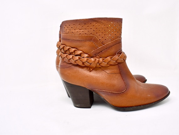 brown WOVEN heel booties / size 8