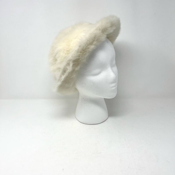 Vintage 1950s White Furry Hat